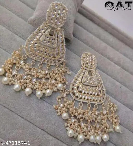 Essential Earrings & Studs